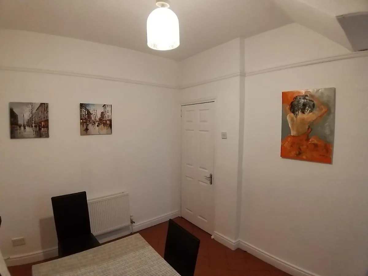 Homestay Belfast Town House Apartment