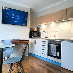 Apartamento 217 Roden Street, Belfast