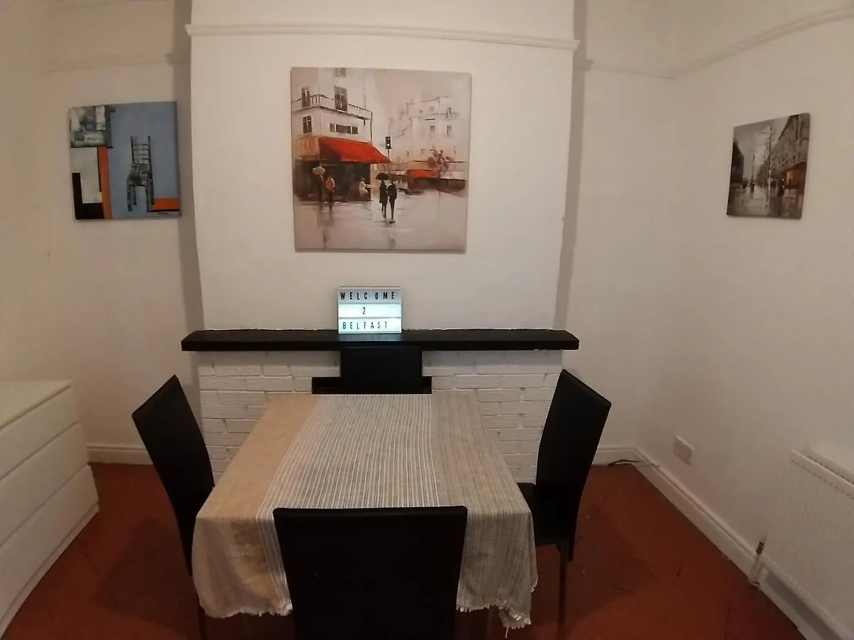 Δωμάτια σε οικογενειακή κατοικία Belfast Town House Διαμέρισμα